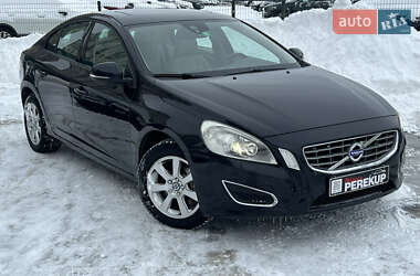 Седан Volvo S60 2011 в Киеве