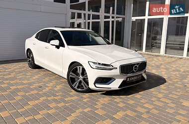 Седан Volvo S60 2020 в Одесі