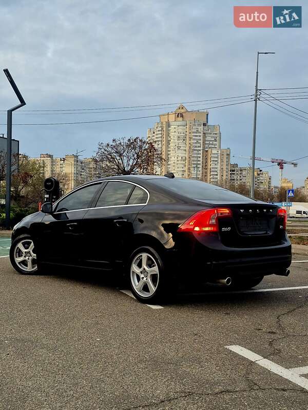Volvo S60 2012