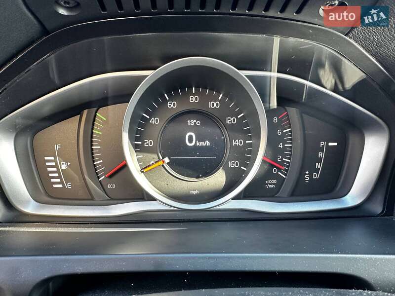 Седан Volvo S60 2014 в Киеве