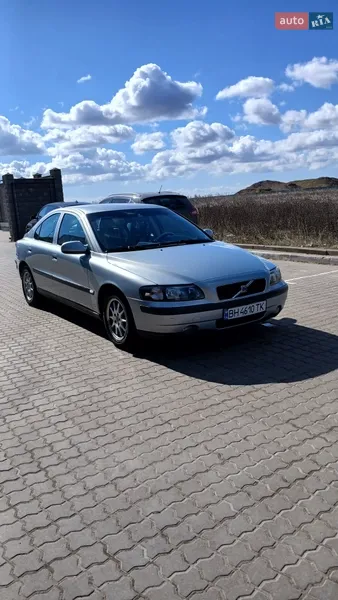 Volvo S60 2001