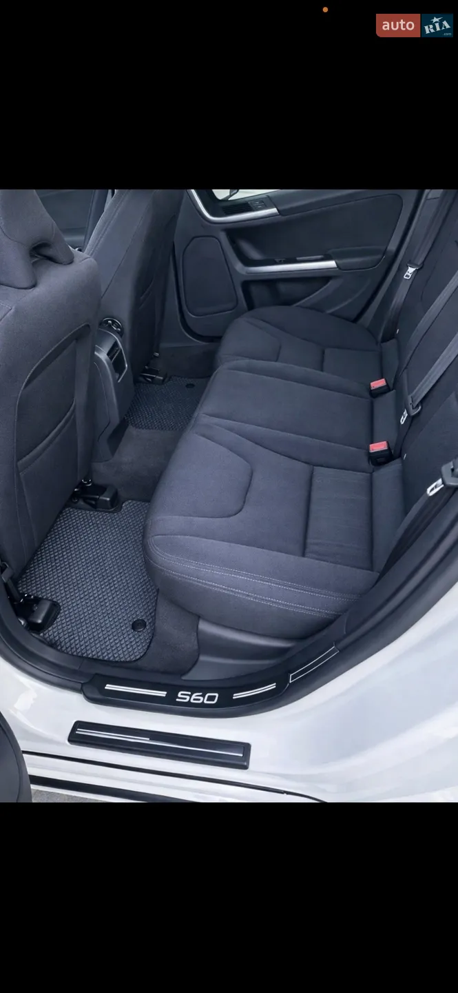 2011 Volvo S60 - мініатюра 6
