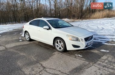 Седан Volvo S60 2012 в Полтаві