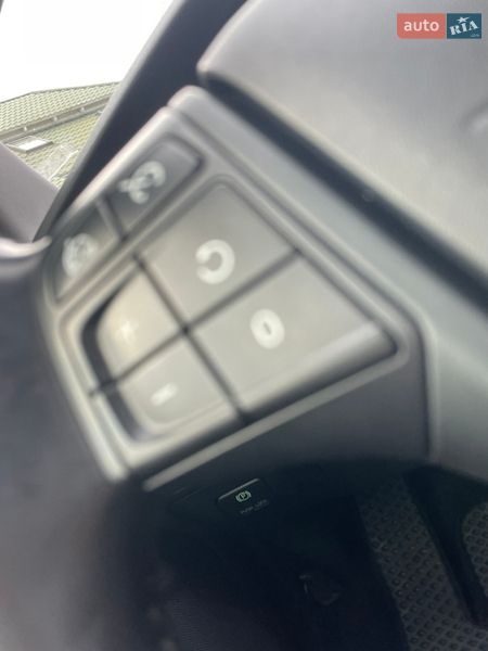 Седан Volvo S60 2012 в Калуше