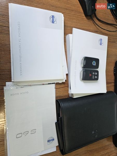 Седан Volvo S60 2015 в Киеве фото 37 Седан Volvo S60 2015 в Киеве