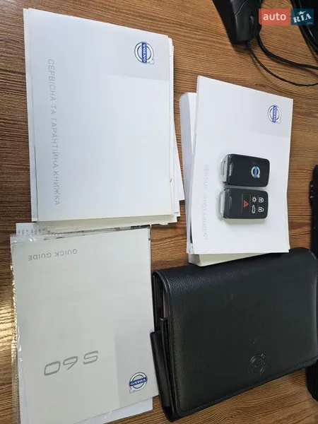 Седан Volvo S60 2015 в Киеве документ 5 фото Седан Volvo S60 2015 в Киеве документ