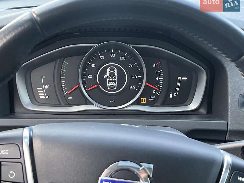 Седан Volvo S60 2016 в Києві