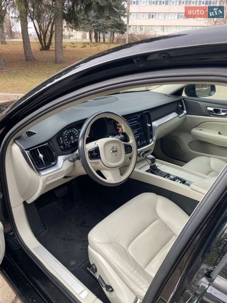 Седан Volvo S60 2019 в Житомирі