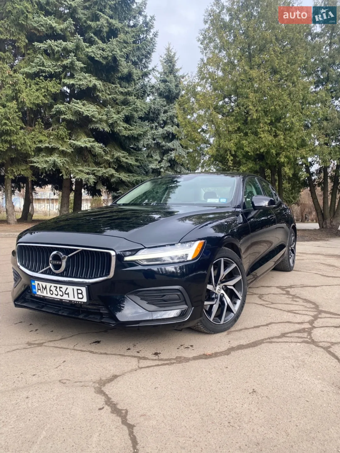 2019 Volvo S60 - фото 1