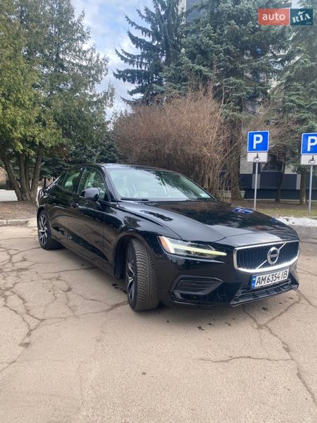 Седан Volvo S60 2019 в Житомирі