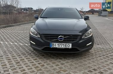 Седан Volvo S60 2014 в Полтаве