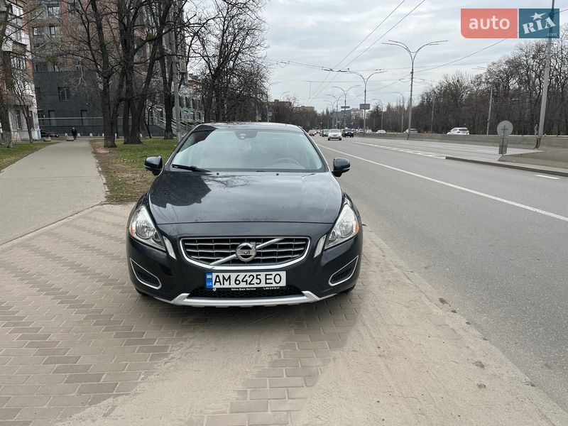 Седан Volvo S60 2011 в Киеве фото 2 Седан Volvo S60 2011 в Киеве
