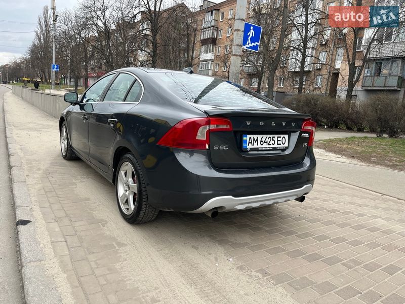 Седан Volvo S60 2011 в Киеве фото 7 Седан Volvo S60 2011 в Киеве
