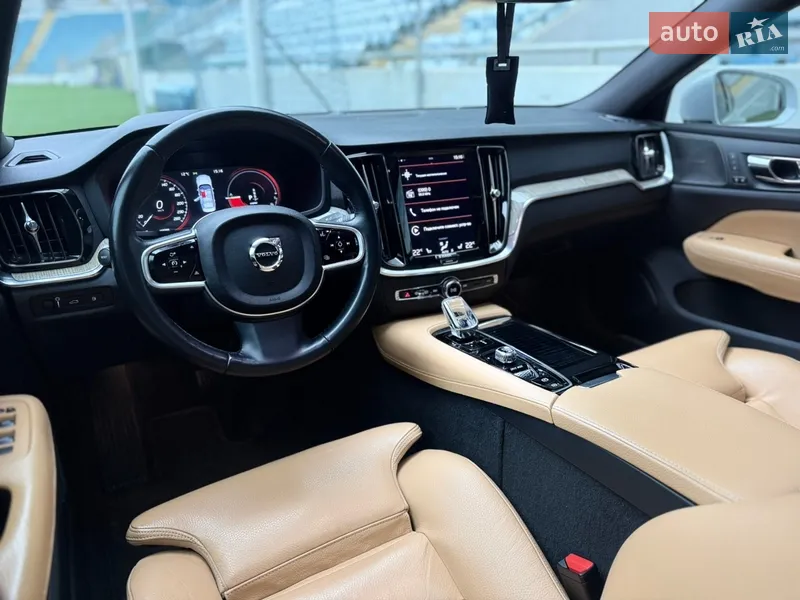 Volvo S60 2020 VIN 7JRZSBMVDLG035120 фото оголошення 43 з 104
