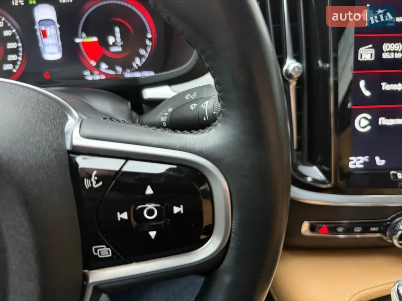 Volvo S60 2020 VIN 7JRZSBMVDLG035120 фото оголошення 50 з 104