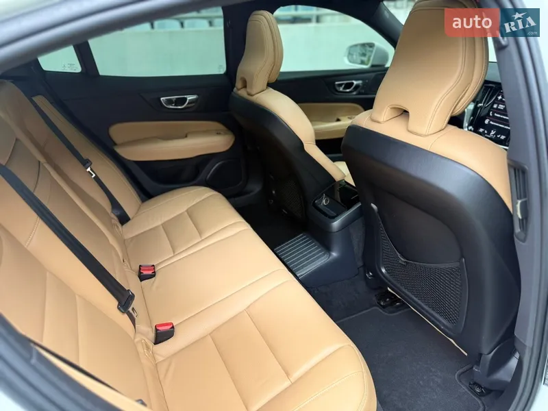 Volvo S60 2020 VIN 7JRZSBMVDLG035120 фото оголошення 61 з 104