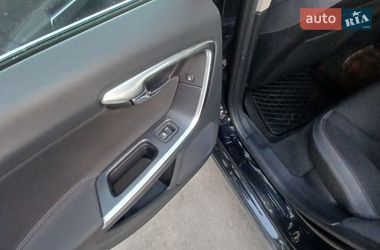 Седан Volvo S60 2014 в Нетішині
