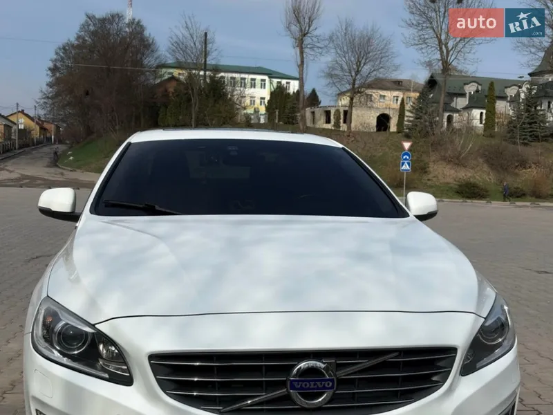 Volvo S60
