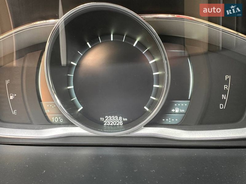 Седан Volvo S60 2014 в Петропавлівській Борщагівці