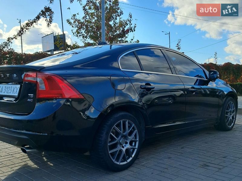 Седан Volvo S60 2013 в Києві