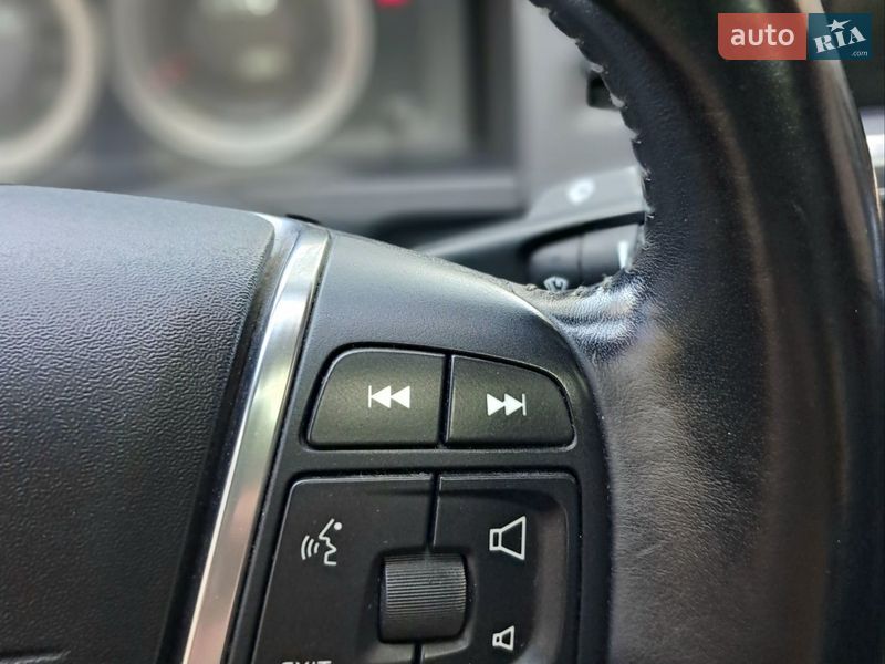 Седан Volvo S60 2013 в Києві