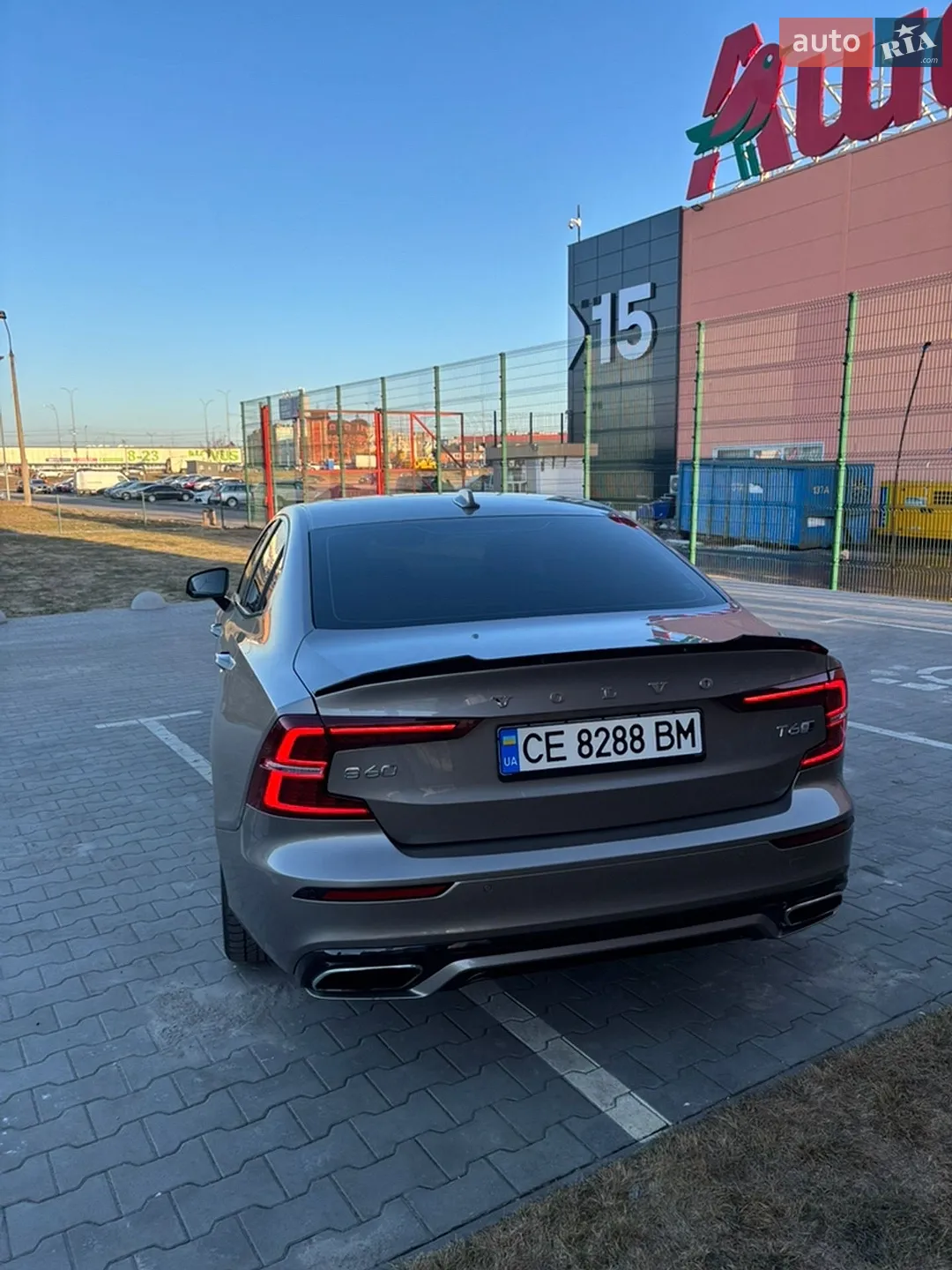 2018 Volvo S60 - мініатюра 6