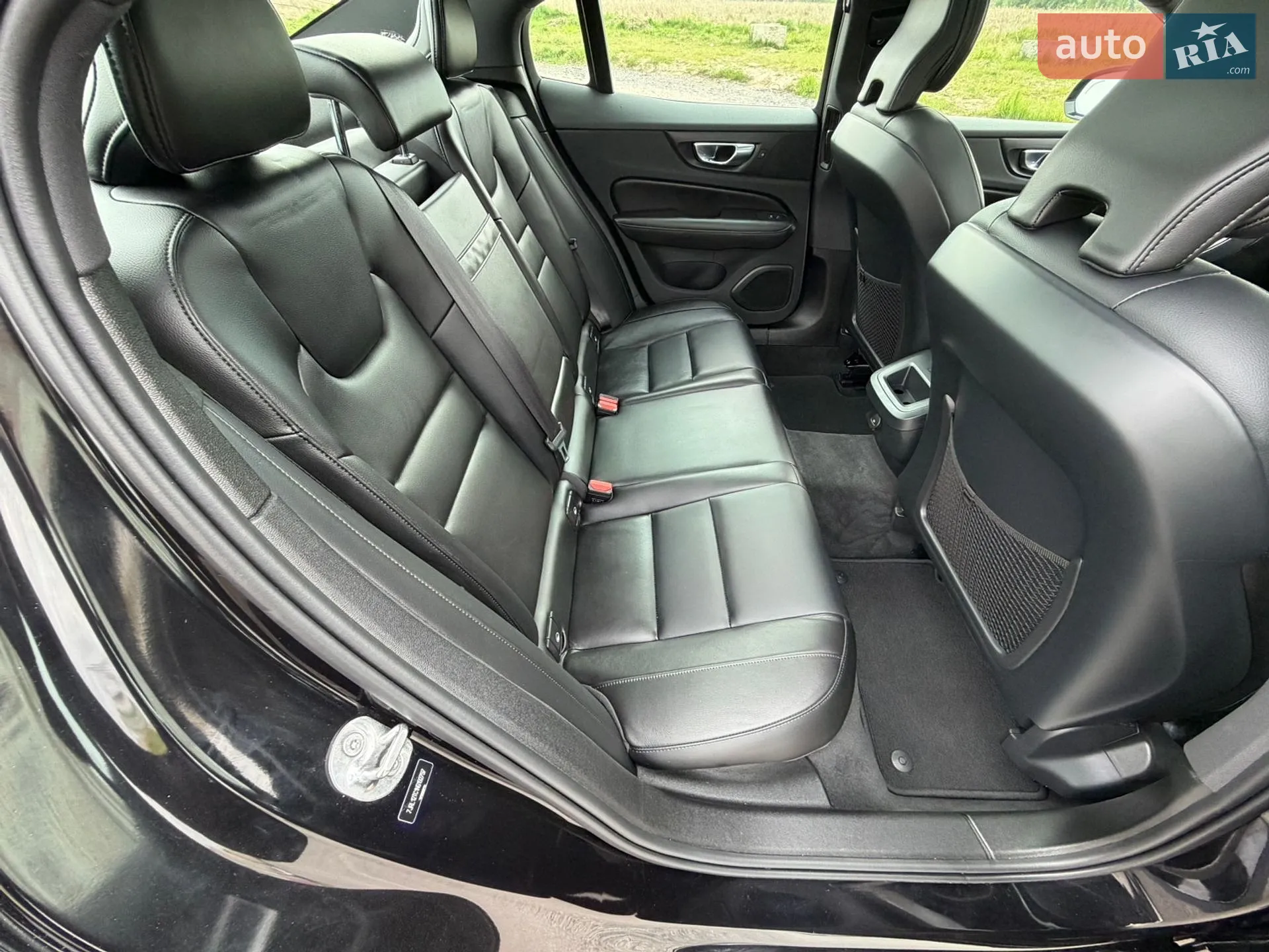 2022 Volvo S60 - мініатюра 36