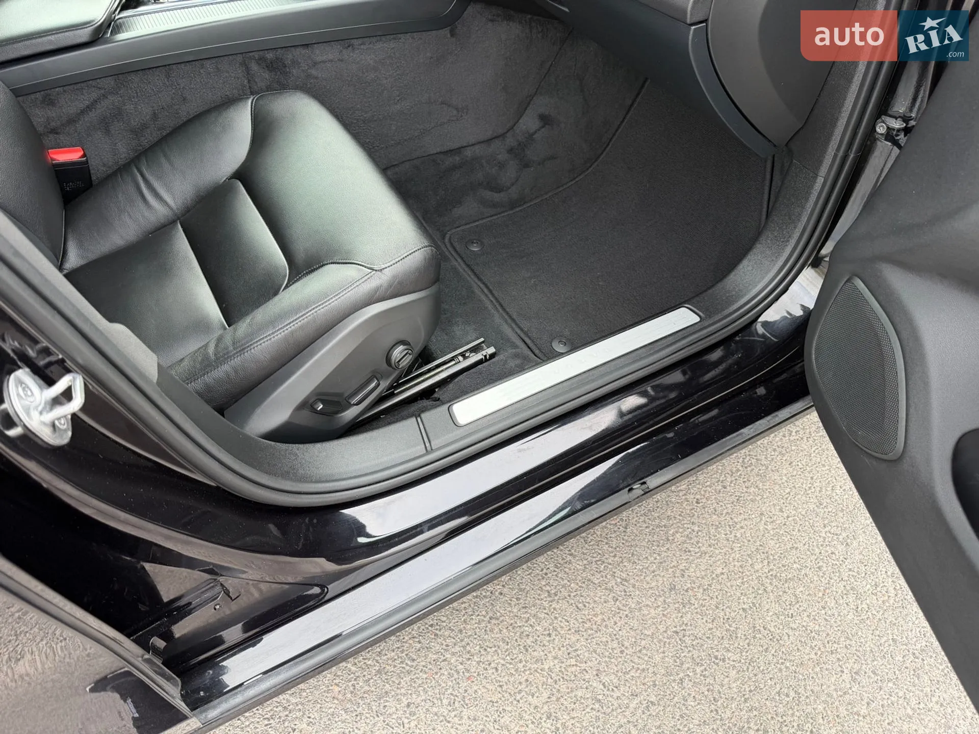 2022 Volvo S60 - мініатюра 46