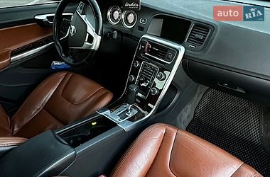 Седан Volvo S60 2012 в Тернополі
