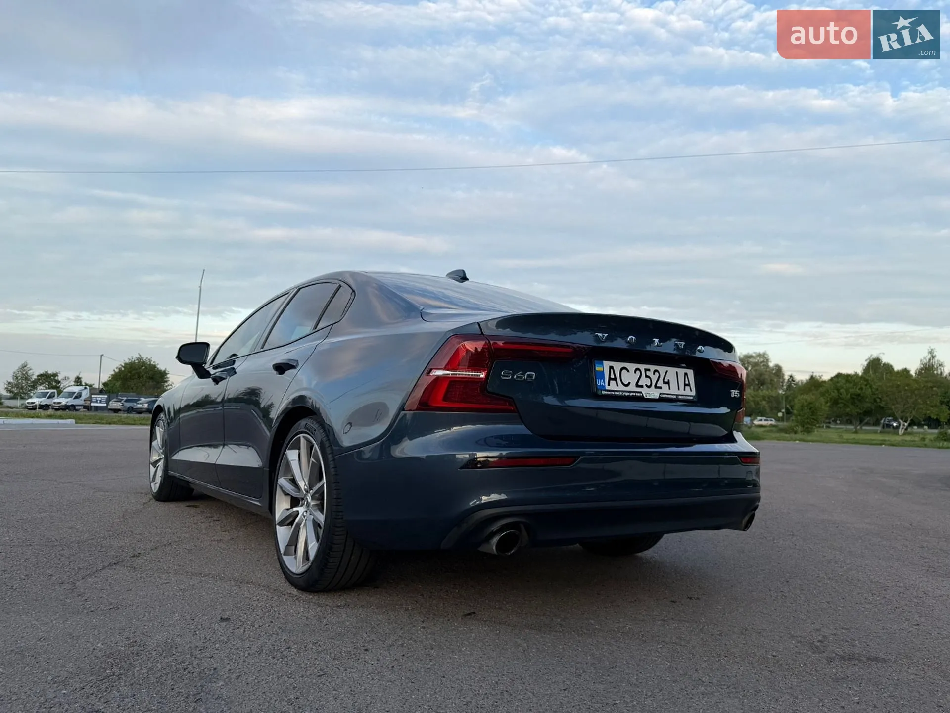 2019 Volvo S60 - мініатюра 13