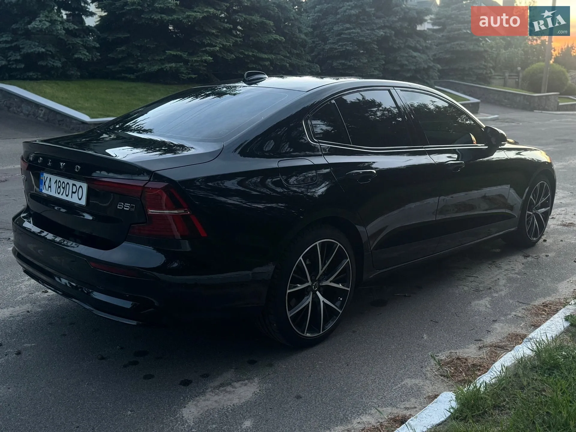 2024 Volvo S60 - мініатюра 13