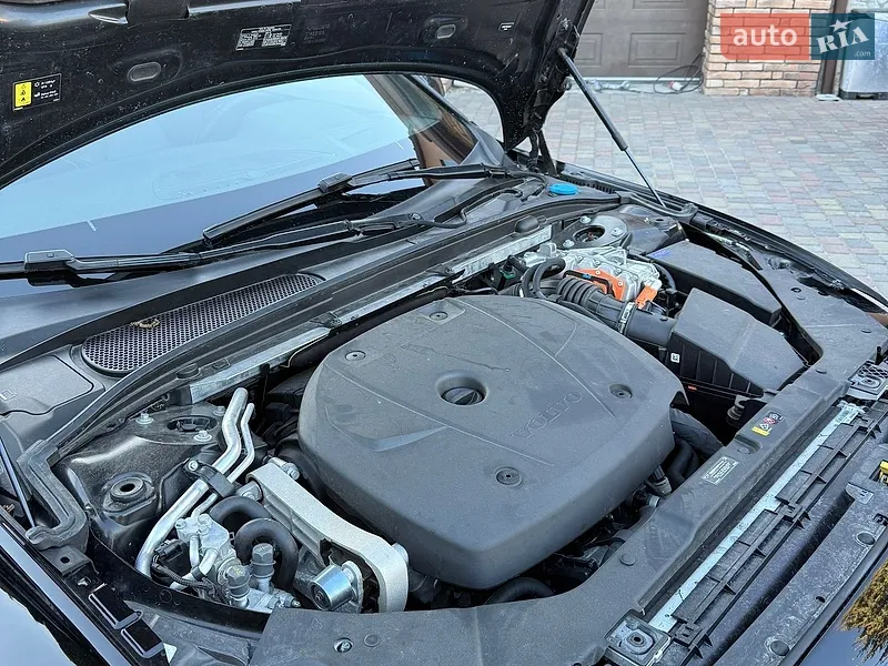 Volvo S60 2021 VIN 7JRBR0FM1MG113074 фото оголошення 19 з 55