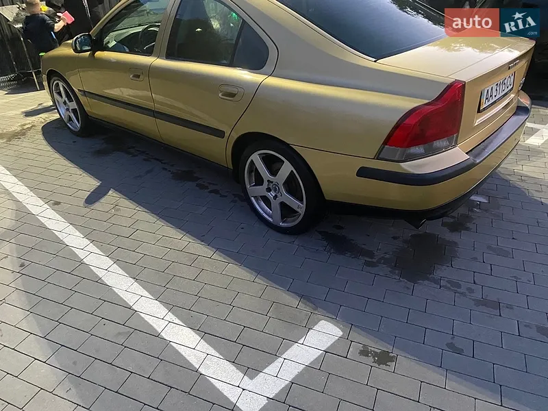 Volvo S60