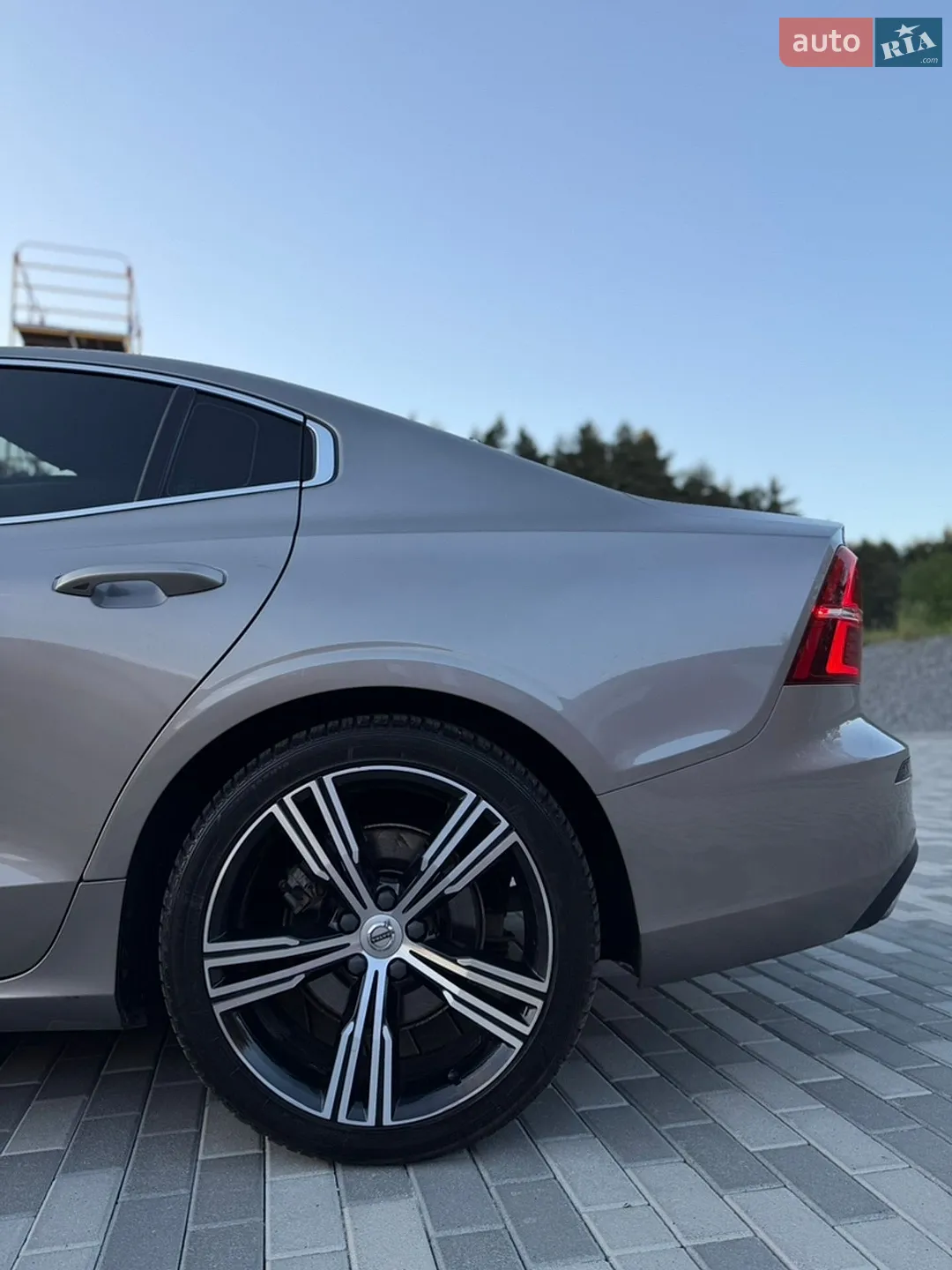 2019 Volvo S60 - мініатюра 12