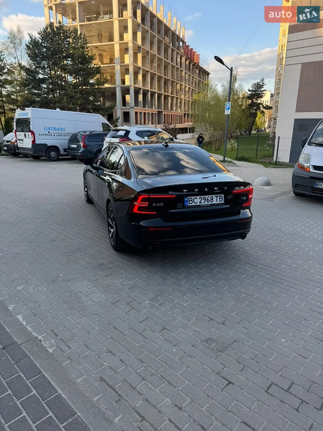 2019 Volvo S60 - мініатюра 11