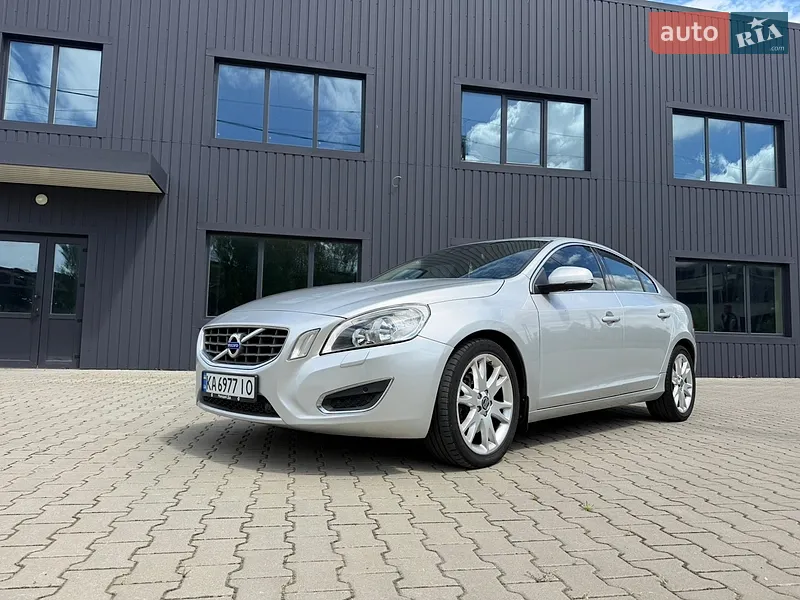 Volvo S60
