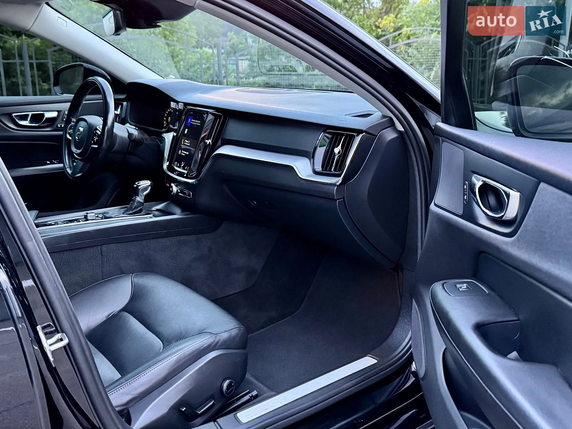 2020 Volvo S60 - мініатюра 18