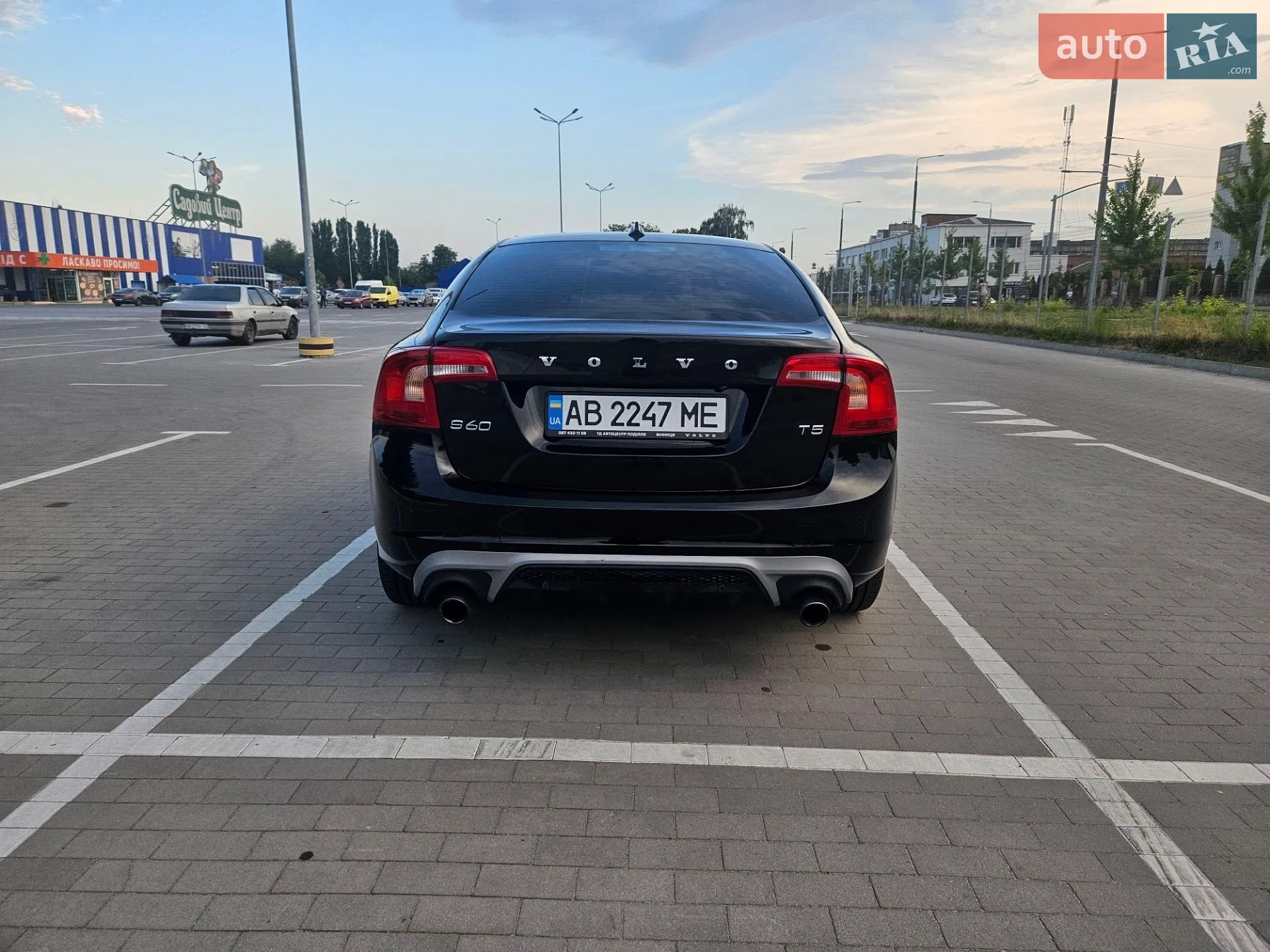 2018 Volvo S60 - мініатюра 17
