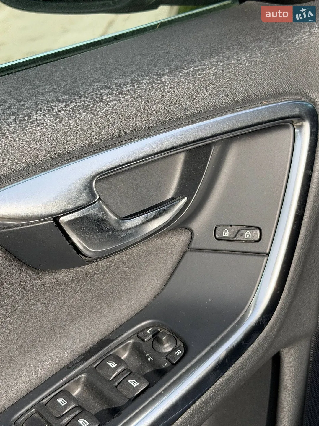 2011 Volvo S60 - мініатюра 35