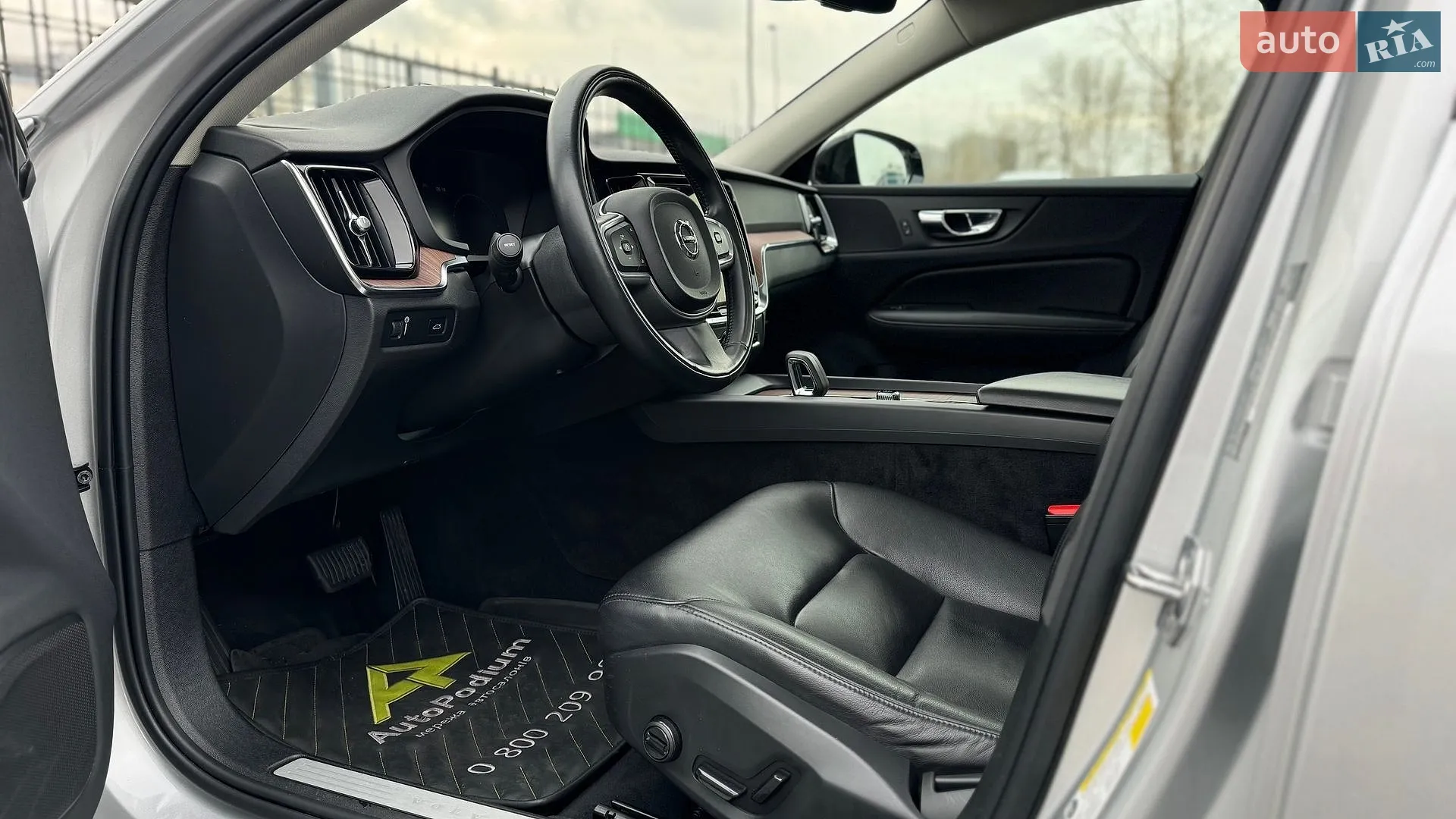 2021 Volvo S60 - мініатюра 16