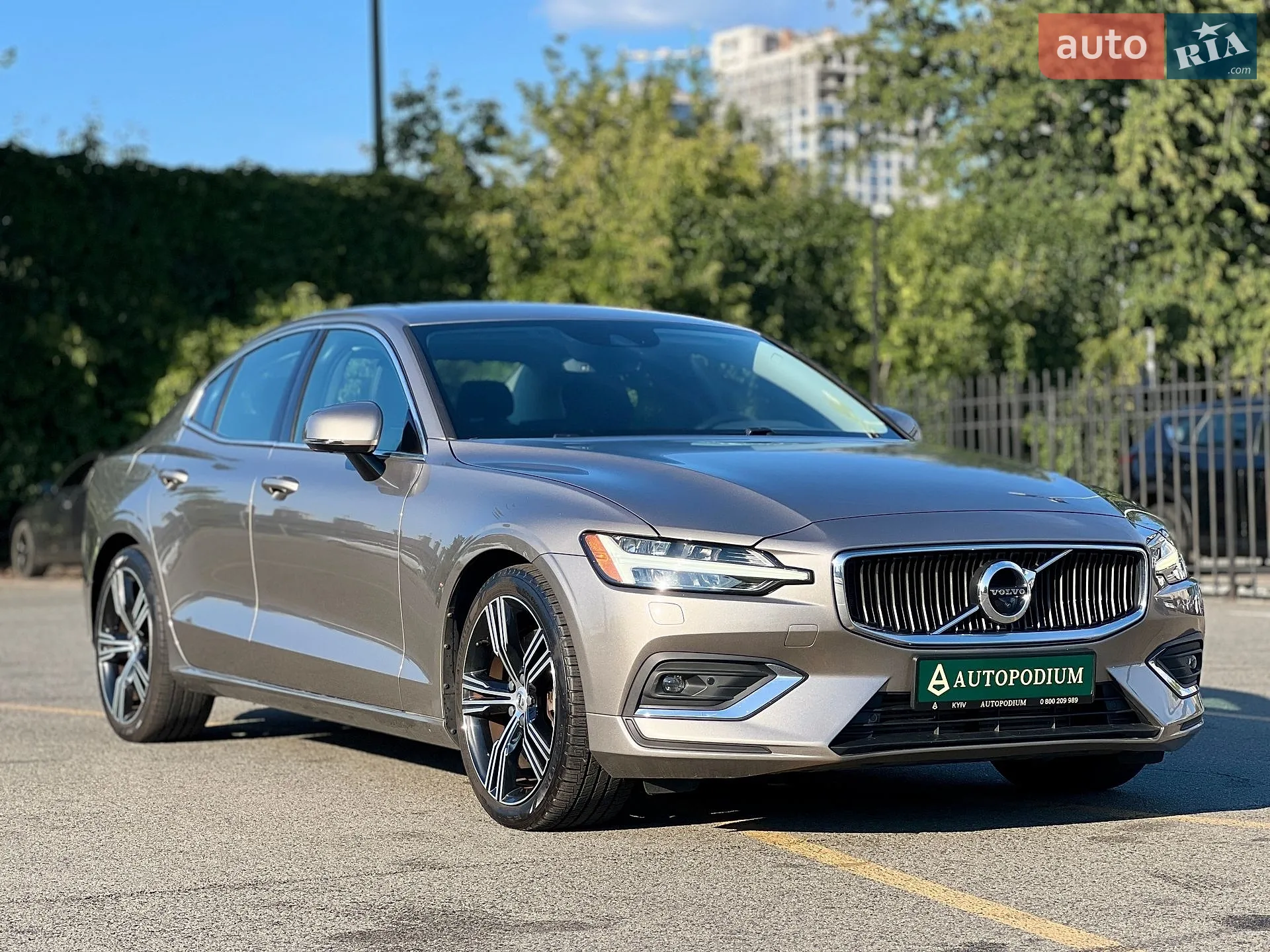 2019 Volvo S60 - мініатюра 12