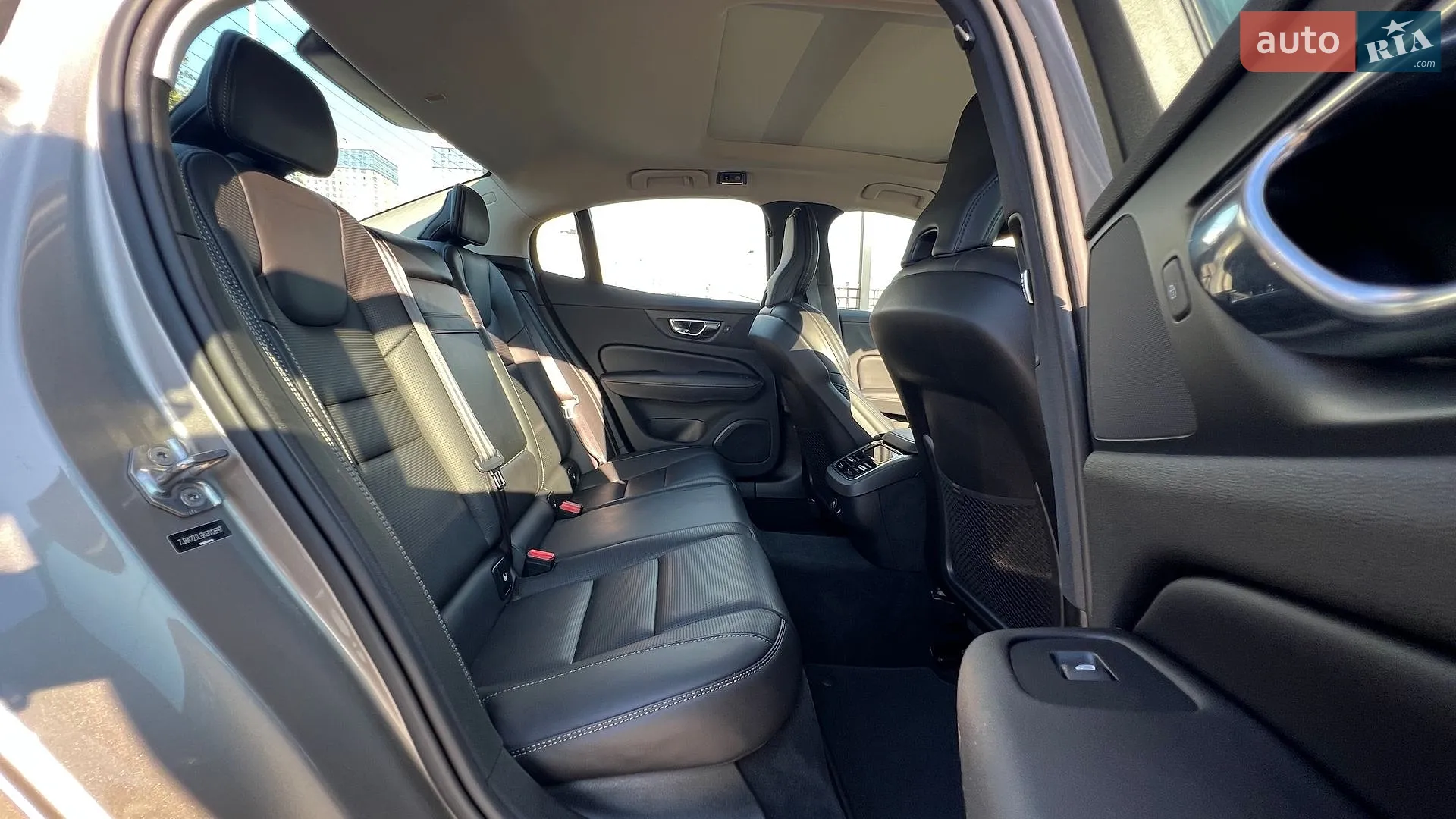 2019 Volvo S60 - мініатюра 29