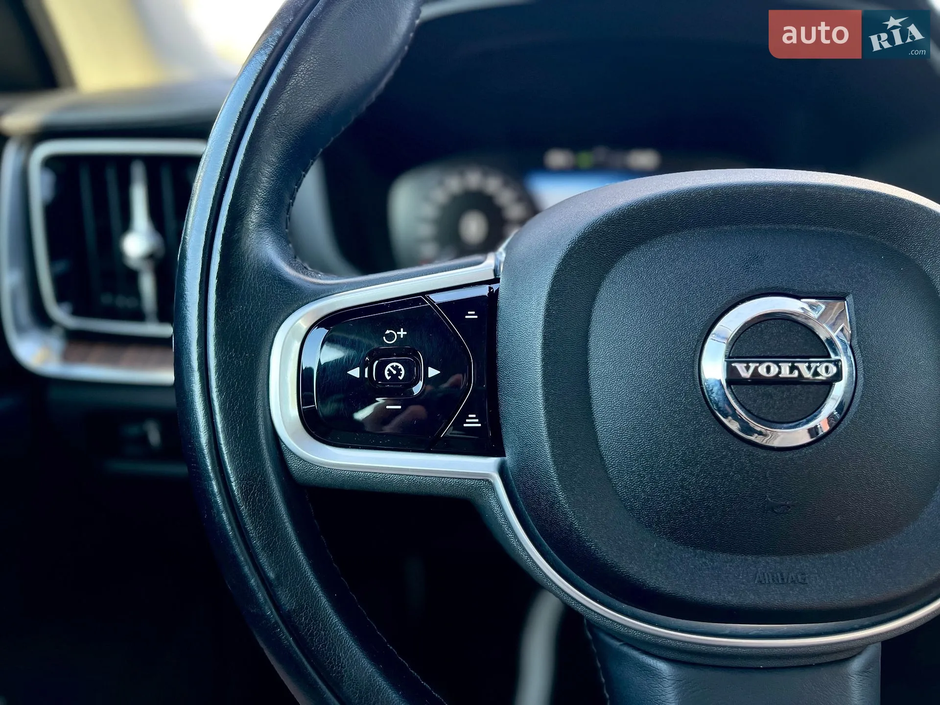 2019 Volvo S60 - мініатюра 39