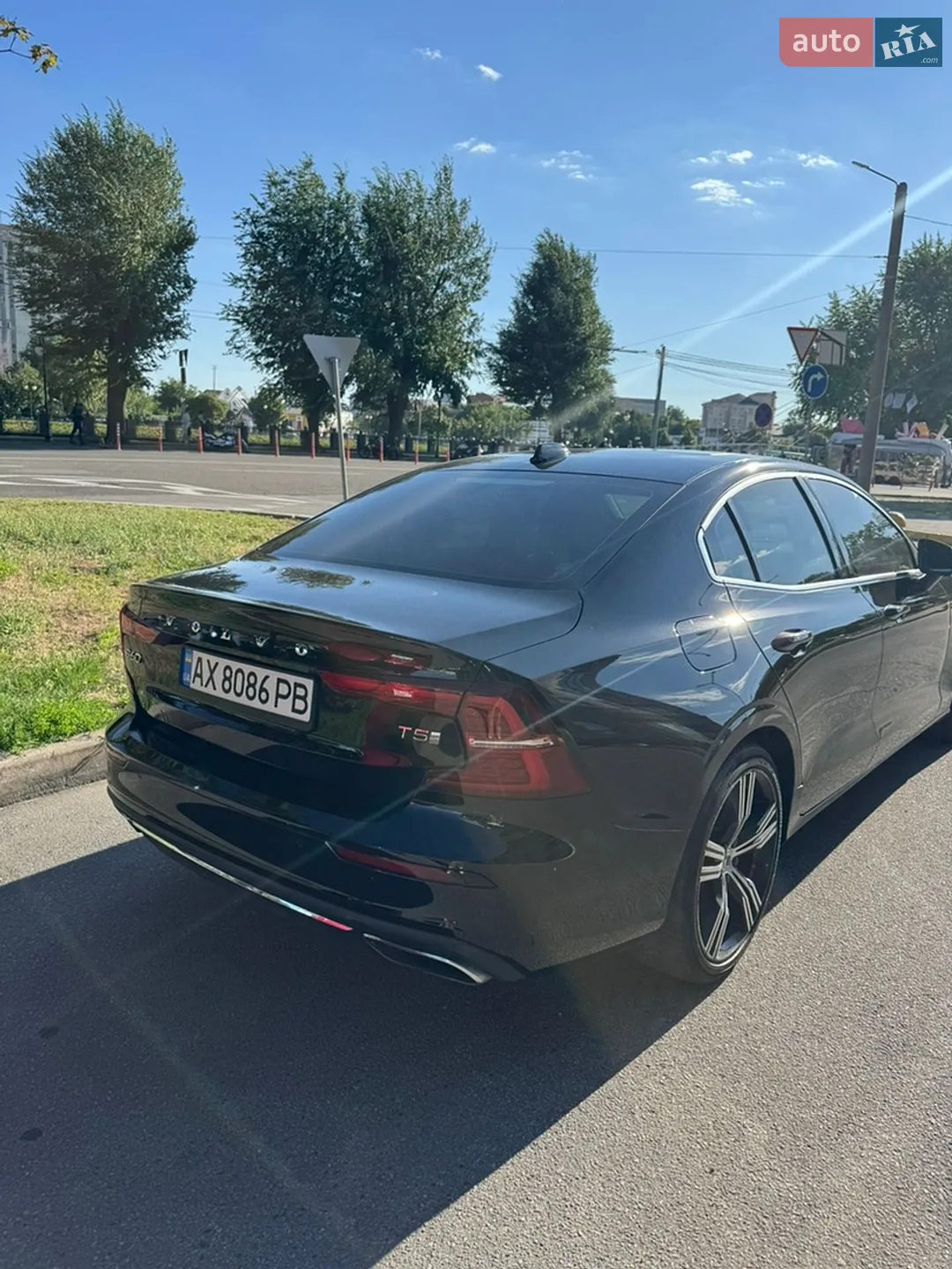 2019 Volvo S60 - мініатюра 9
