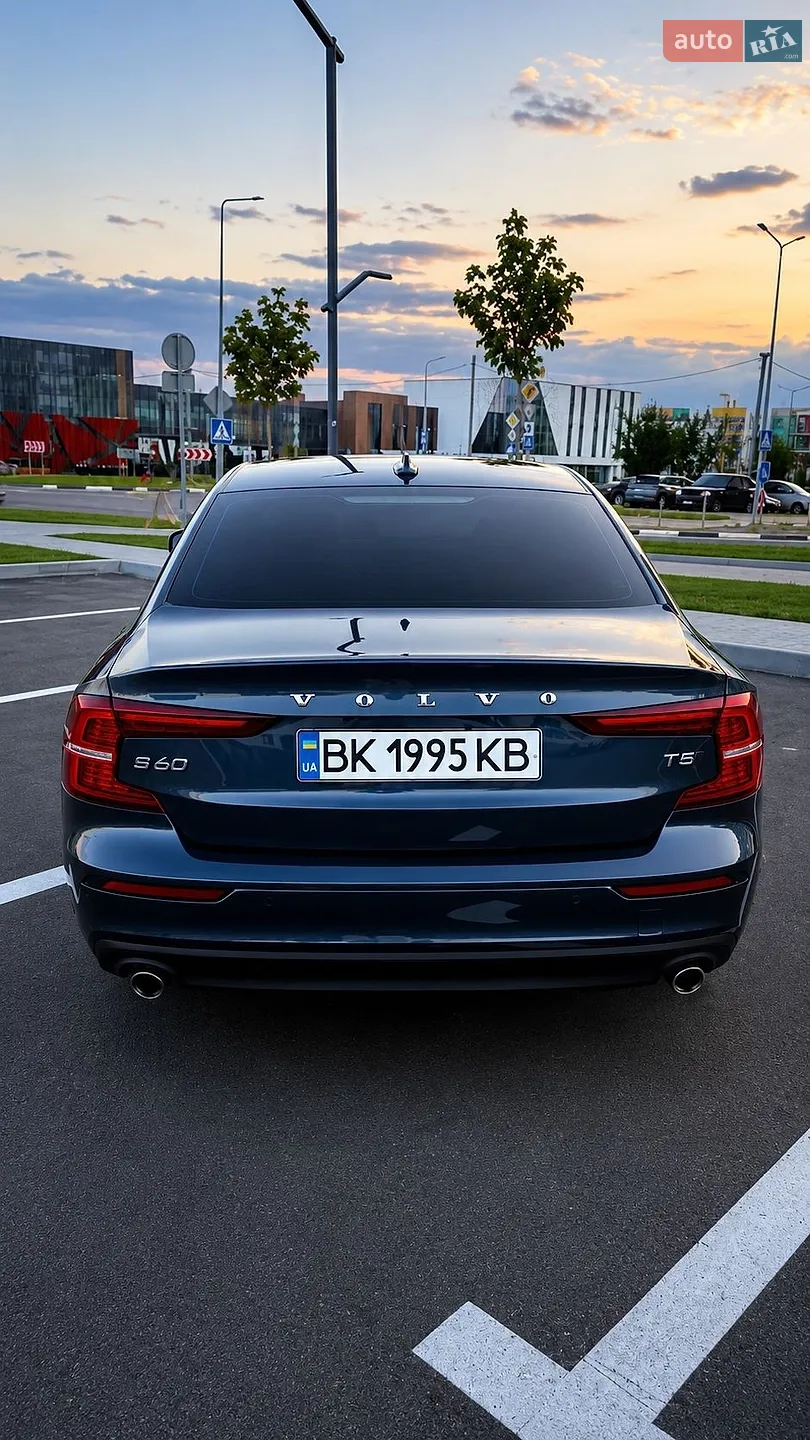 2019 Volvo S60 - мініатюра 5