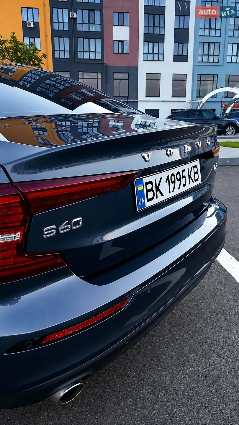 2019 Volvo S60 - мініатюра 6