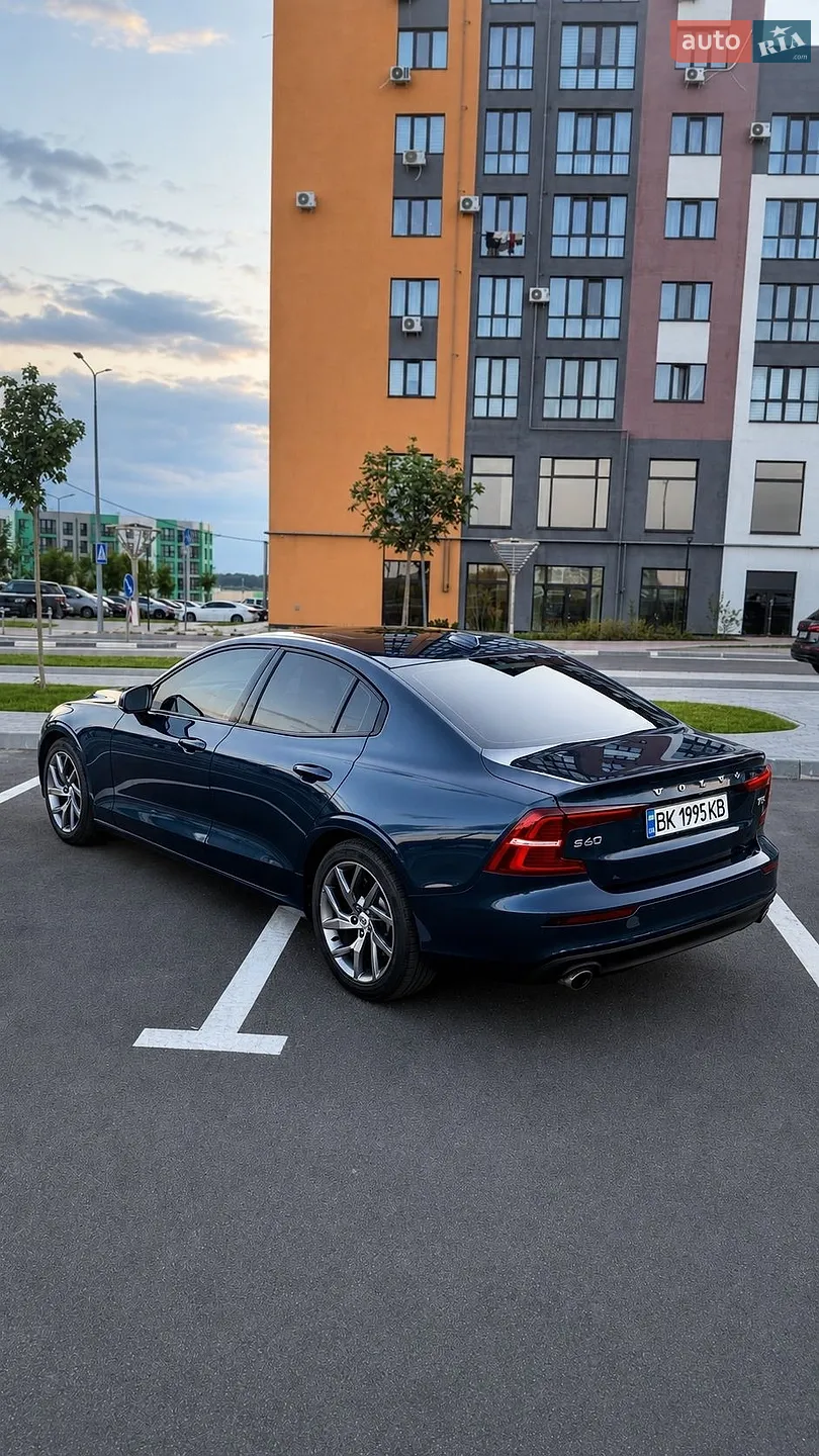 2019 Volvo S60 - мініатюра 11