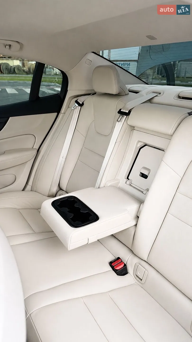 2019 Volvo S60 - мініатюра 29
