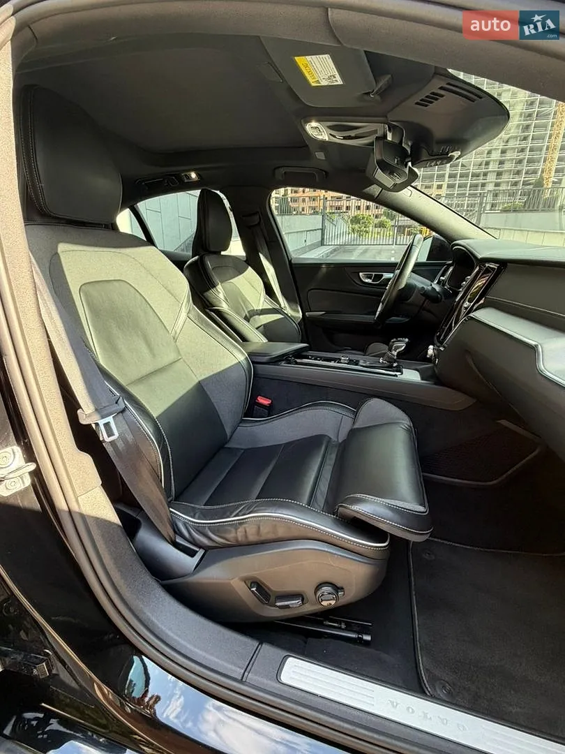 2020 Volvo S60 - мініатюра 11