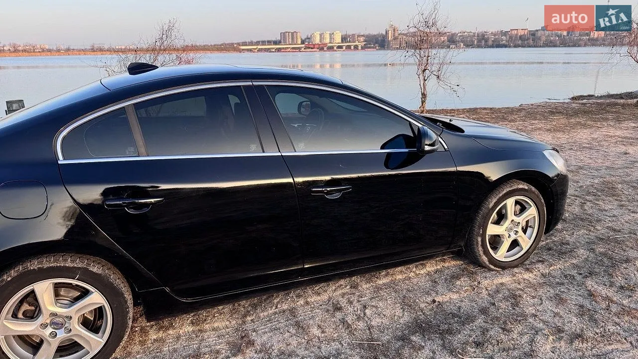 2013 Volvo S60 - мініатюра 7